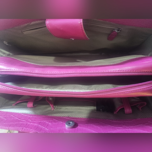 Buxton Genuine Leather Pink Briefcase Shoulder Bag - Picture 3 of 8